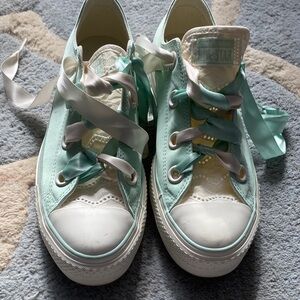 Converse Womens  Mint Green and White Low-Top Sneakers with Satin Laces
